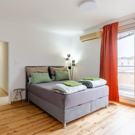 10 Minutes To City Centre And Next To Wien Hbf And Easy From Airport 外观 照片